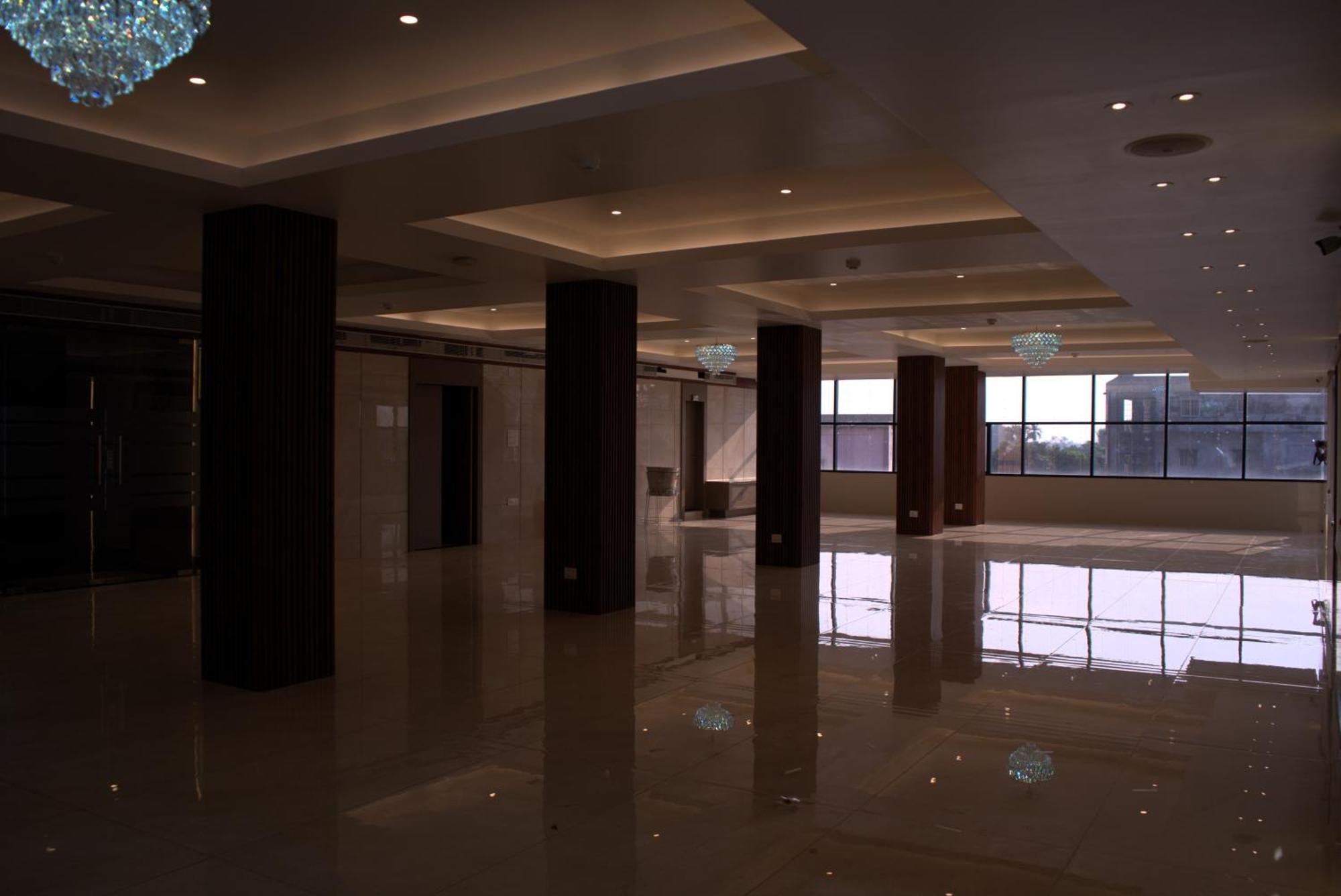Hotel Tanisha Kishanganj Ngoại thất bức ảnh